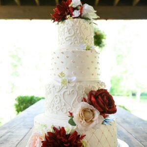 Couple Silhouette Cake